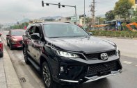 Toyota Fortuner 2021 - Màu đen, số tự động giá 1 tỷ 190 tr tại Quảng Ninh