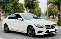 Mercedes-Benz C200 2019 - Trắng siêu mới giá 1 tỷ 68 tr tại Tp.HCM