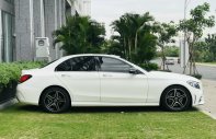 Mercedes-Benz C300 2019 - Màu trắng, nhập khẩu giá 1 tỷ 399 tr tại Tp.HCM
