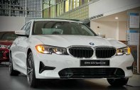 BMW 320i 2023 - Ưu đãi cực sốc trong tháng, giao ngay, tặng tiền mặt, và gói bảo hành + phụ kiện full theo xe giá 1 tỷ 399 tr tại Nghệ An