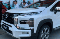 Mitsubishi Xpander Cross 2023 - Xe mới, đủ màu, giao ngay trong tháng 3/2023 giá 698 triệu tại Long An