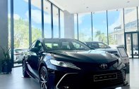 Toyota Camry 2023 - Nhiều ưu đãi chỉ có tại Toyota Bình Định giá 1 tỷ 105 tr tại Kon Tum