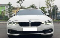 BMW 320i 2016 - số tự động màu trắng giá 746 triệu tại Tp.HCM