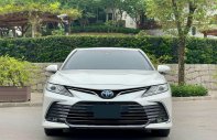 Toyota Camry 2022 - Màu trắng, nhập khẩu giá 1 tỷ 435 tr tại Hà Nội