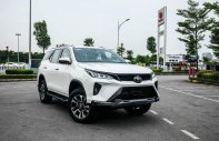 Toyota Fortuner 2023 - Thanh Lý Nốt 1 Xe Fortuner Ledgender Vin 2022 Mới 100% Giá Hời giá 1 tỷ 119 tr tại Hà Nam