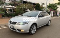 Kia Forte gia đình cần bán  fote sx 2012 bản đủ số sàn 2012 - gia đình cần bán kia fote sx 2012 bản đủ số sàn giá 285 triệu tại Gia Lai