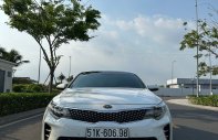 Kia Optima 2016 - Màu trắng giá 560 triệu tại Tp.HCM