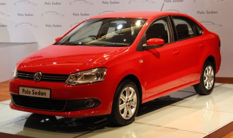 Volkswagen Polo G 2017 - Bán xe Volkswagen Polo G sản xuất 2017, màu đỏ, nhập khẩu chính hãng, 690tr nhanh tay liên hệ