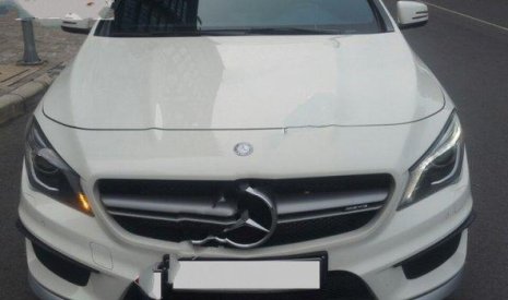 Mercedes-Benz CLA 45 AT 2015 - Bán Mercedes-Benz CLA 45 AT 2015, màu trắng, giá 1,72 tỷ