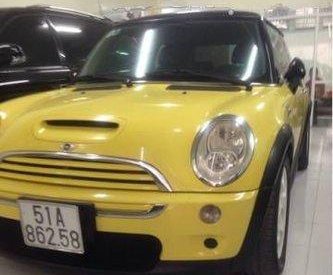 Mini Cooper   AT 2005 - Cần bán gấp Mini Cooper AT đời 2005, màu vàng, xe nhập