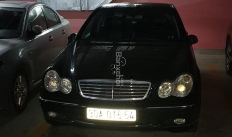 Mercedes-Benz C class C180k 2004 - Chán nên bán, ai yêu thích alo 0968303379. Xe không có gì để chê, không phải sửa chữa gì