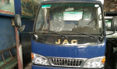 JAC HFC 4DA1-1 2018 - Công ty bán xe tải JAC 2.5 tấn, thùng bạt giá rẻ, vào được thành phố ban ngày