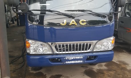 2018 - Xe tải Jac 2T4 chạy trong thành phố