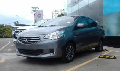 Mitsubishi VT200 2018 - Cần bán Mitsubishi Attrage sản xuất 2018, màu bạc chính chủ, giá tốt