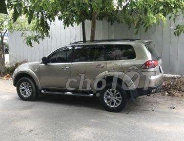 Mitsubishi Pajero 2016 - Chính chủ bán xe Mitsubishi Pajero đời 2016, màu vàng cát