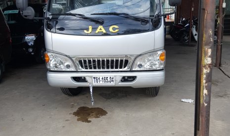 2017 - Chuyên bán xe tải Jac 2t4 vào thành phố, trả góp 90% giá trị xe