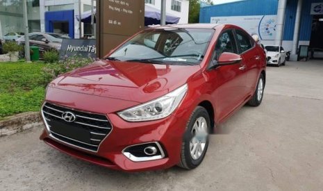 Hyundai Accent 2018 - Bán ô tô Hyundai Accent đời 2018, màu đỏ