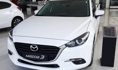 Mazda 3 1.5 2018 - Mazda Lê Văn Lương - Bán Mazda 3 2018 FL - 8 màu - Hỗ trợ trả góp tới 80% giá trị xe - LH: 0169.5959.796