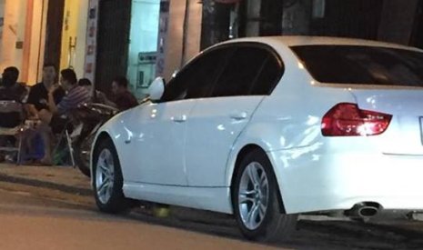 BMW 3 Series 2011 - Bán ô tô BMW 3 Series 2011, màu trắng, nhập khẩu nguyên chiếc