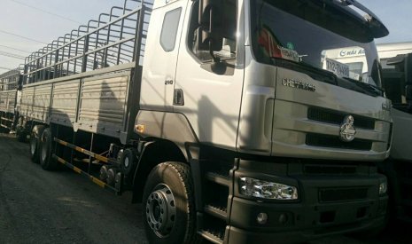 Xe tải Trên 10 tấn 2017 - Muốn bán xe tải chenglong 4 chân 15T, xe đời 2017 nhập khẩu nguyên chiếc