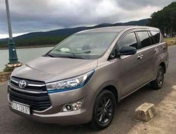 Toyota Innova 2017 - Cần bán lại xe Toyota Innova năm sản xuất 2017 như mới