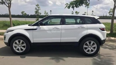 LandRover Evoque 2017 - Cần bán lại xe LandRover Range Rover Evoque năm sản xuất 2017, màu trắng, nhập khẩu