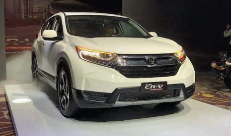 Honda CR V   2018 - Cần bán xe Honda CR V năm sản xuất 2018, thiết kế trẻ trung, sang trọng