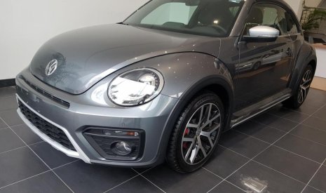 Volkswagen Beetle Dune  2018 - Bán xe Volkswagen Beetle Dune 2018 giá tốt, xe ngay