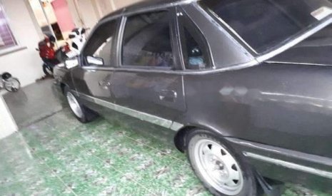 Ford Tempo 1994 - Chính chủ bán xe Ford Tempo 1994, màu xám, xe nhập, giá chỉ 65 triệu