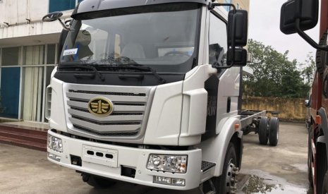 Xe tải 5 tấn - dưới 10 tấn 2018 - Giá xe Faw thùng siêu dài 9m8, xe tải Faw trả góp cao