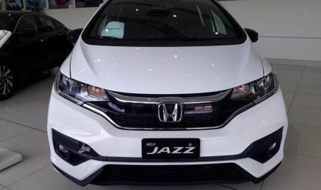 Honda Jazz V 2018 - Bán xe Ô tô Honda Jazz 2018 - xe giá rẻ dành cho phái nữ - xe Nhật nhập khẩu