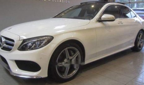 Mercedes-Benz C class C300 AMG 2016 - Bán Mercedes C300 AMG 2016, màu trắng chính chủ