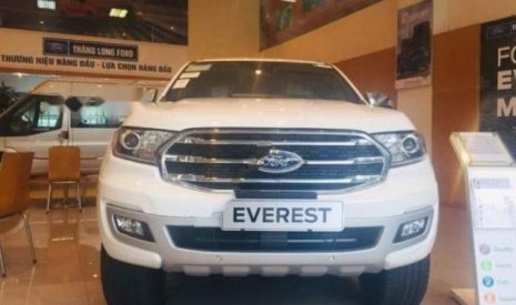 Ford Everest 2018 - Cần bán xe Ford Everest sản xuất năm 2018, màu trắng