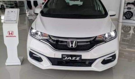 Honda Jazz    2018 - Cần bán xe Honda Jazz đời 2018, màu trắng, xe nhập