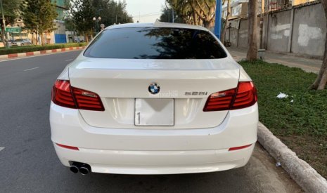 BMW 5 Series 2.0 turbo 2012 - Bán xe BMW 5 Series 2.0 turbo đời 2012, màu trắng, xe nhập