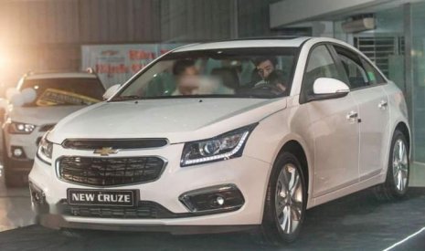 Chevrolet Cruze   2017 - Bán Chevrolet Cruze đời 2017, màu trắng, giá tốt