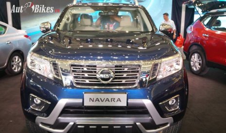 Nissan Navara 2018 - Bán Nissan Navara năm 2018, màu xanh lam, nhập khẩu, giá chỉ 625 triệu