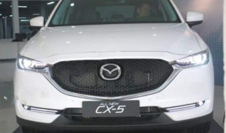 Mazda CX 5 2.5 AT  2018 - Bán Mazda CX 5 2.5 AT sản xuất 2018, màu trắng, giá chỉ 999 triệu