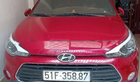 Hyundai i20 Active 2015 - Chính chủ bán Hyundai i20 Active năm sản xuất 2015, màu đỏ, nhập khẩu