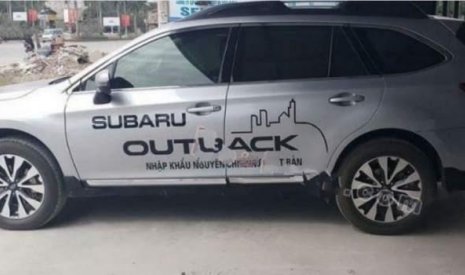 Subaru Outback 2.5i   2016 - Cần bán Subaru Outback 2.5i sản xuất 2016, màu bạc