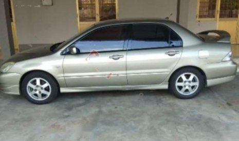 Mitsubishi Lancer 2.0 2005 - Bán xe Mitsubishi Lancer 2.0 2005, số tự động giá cạnh tranh