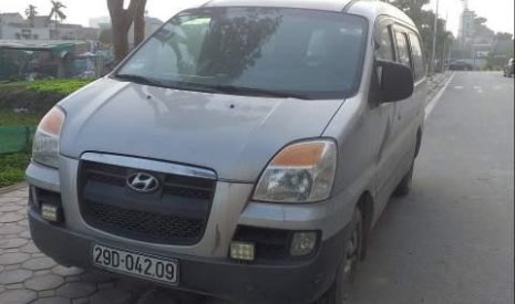 Hyundai Starex   2005 - Cần bán xe Hyundai Starex đời 2005, nhập khẩu số sàn