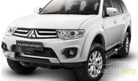 Mitsubishi Pajero 2016 - Bán ô tô Mitsubishi Pajero sản xuất năm 2016, màu trắng chính chủ