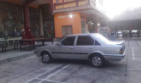 Toyota Carina     1982 - Bán ô tô Toyota Carina sản xuất 1982, màu bạc, xe nhập