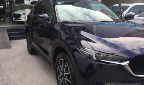 Mazda CX 5 2.0 2018 - Chính chủ bán Mazda CX 5 2.0 năm sản xuất 2018, màu xanh dưa, giá 885tr