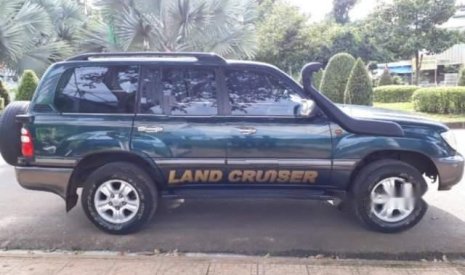 Toyota Land Cruiser   2004 - Bán xe Toyota Land Cruiser năm sản xuất 2004, nhập khẩu nguyên chiếc, chính chủ tên tư nhân