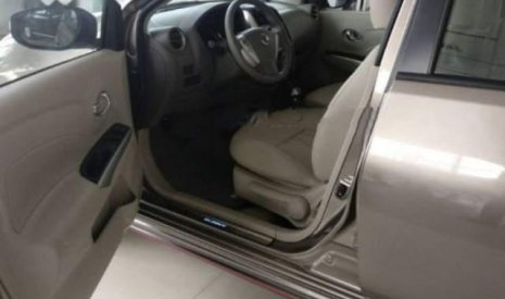 Nissan Sunny XV Premium 2019 - Bán Nissan Sunny XV Premium đời 2019, màu bạc, giá 492tr