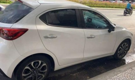 Mazda 2   2017 - Cần bán lại xe Mazda 2 sản xuất 2017, màu trắng