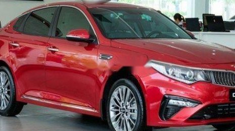 Kia Optima   2019 - Bán ô tô Kia Optima đời 2019, màu đỏ, sở hữu vẻ ngoài đẹp