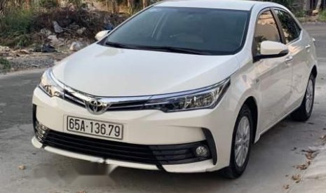 Toyota Corolla altis 2018 - Lên đời bán xe Toyota Corolla altis năm 2018, màu trắng
